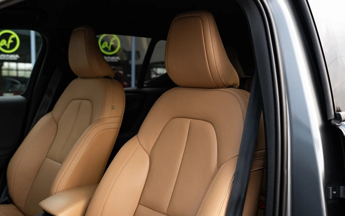Volvo XC 40 cena 129900 przebieg: 76700, rok produkcji 2018 z Byczyna małe 781